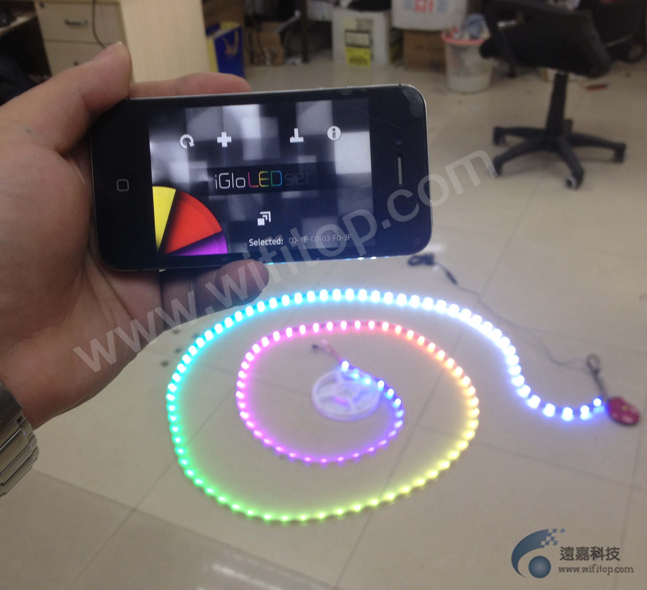 WIFI模塊應用《智能手機無線WIFI控制LED燈光照明技術》